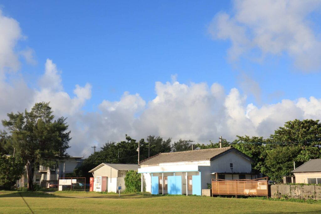 沖縄キャンプおすすめスポット屋我地ビーチキャンプ場画像沖縄キャンプおすすめスポット屋我地ビーチキャンプ場画像