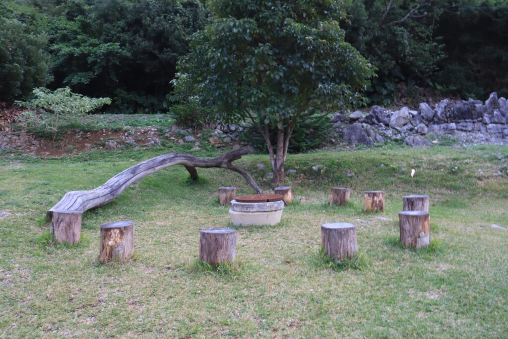 沖縄キャンプおすすめスポットKARST CAMP SITE (カルストキャンプサイト)